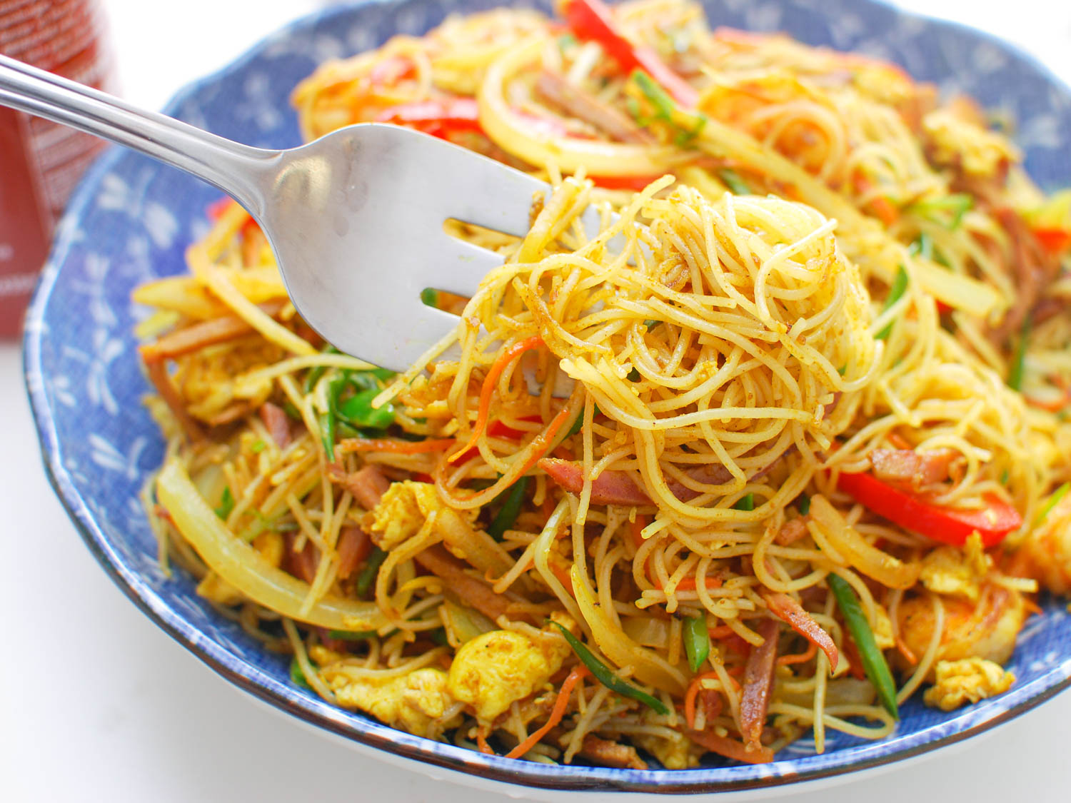 Singapore-Style Stir-Fried Rice Noodles (For 2 persons) – Acecook Việt Nam