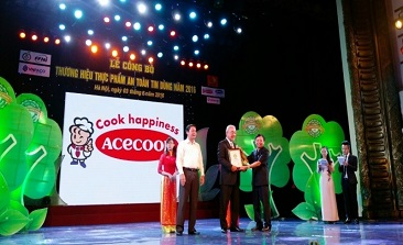 ACECOOK VIETNAM WAS AWARDED THE BRAND OF SAFE AND CREDIBLE FOOD IN 2016