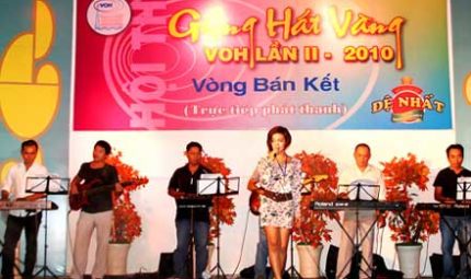 ACECOOK VIETNAM ACCOMPANYING WITH THE GOOD VOICE IN VOH