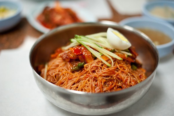 Naengmyeon-bibim