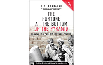 Cuốn sách "Kho báu ở dưới đáy của Kim tự tháp" - C.K. Prahalad: