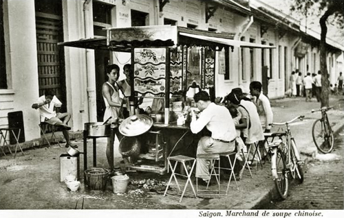 Một tiệm mì người Hoa. Ảnh TL Sài Gòn xưa