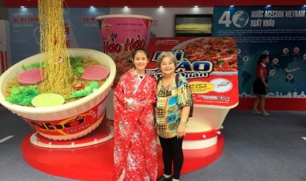 Acecook Việt Nam giới thiệu gian hàng trưng bày tại Buôn Ma Thuột