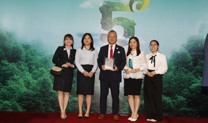 ACECOOK VIỆT NAM ĐƯỢC VINH DANH TOP 50 DOANH NGHIỆP PHÁT TRIỂN BỀN VỮNG TIÊU BIỂU 2025